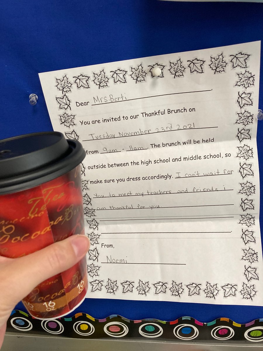 #chsgr8ful for this coffee and a fun time outdoor gathering with old friends and new at the Thankful Brunch 💙💛 #collsedu