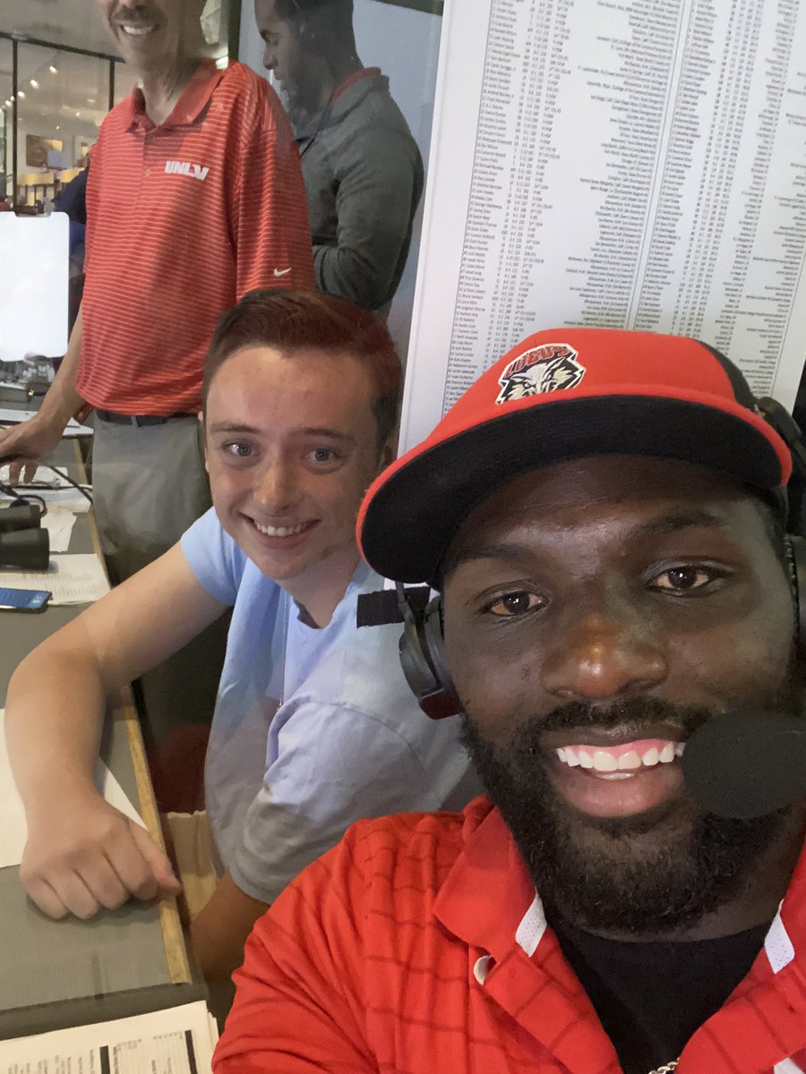 BreckNM's tweet photo. Future Sports Statistician will be in the Utah State booth as a spotter on Friday. Foot in the door for such a gifted kid! @FOXSports @ErinAndrews take 5 to watch https://t.co/TQvvD6UuOo &amp; you’ll immediately want a new intern! #GoAustin #AutismStrong https://t.co/yKCZaSo6Zj