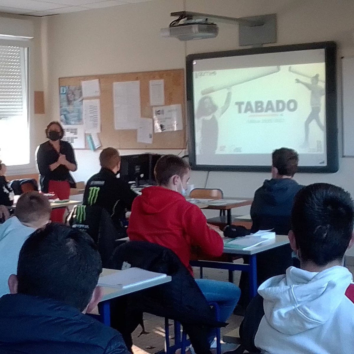 MFRPignerie's tweet photo. Présentation du programme régional #TABADO aux 3 classes de premiÚres
#TABADO #sensibilisation #tabac #prévention https://t.co/gwtNfWWmMT