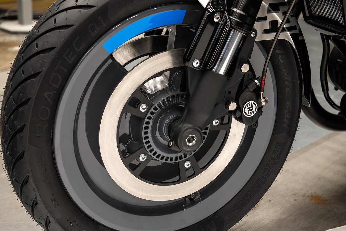 Royal Enfield tweet media