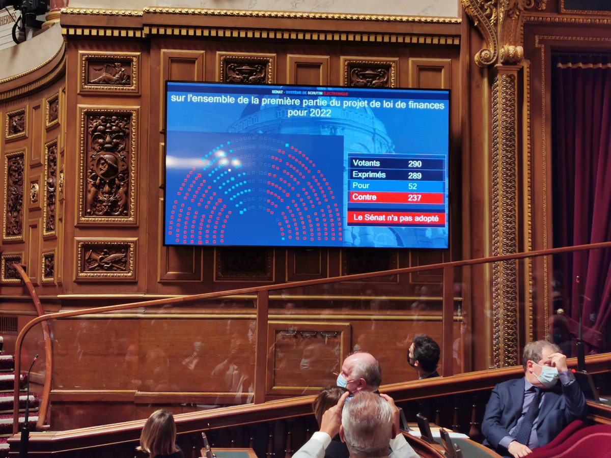 A l'instant, <a href="/lesRepublicains/">les Républicains</a> et le <a href="/partisocialiste/">Parti socialiste</a> décident, par leur vote au Sénat, d'interrompre le processus budgétaire. Attelage contre nature mais tellement révélateur de la posture politicienne qui est celle des 2 formations !