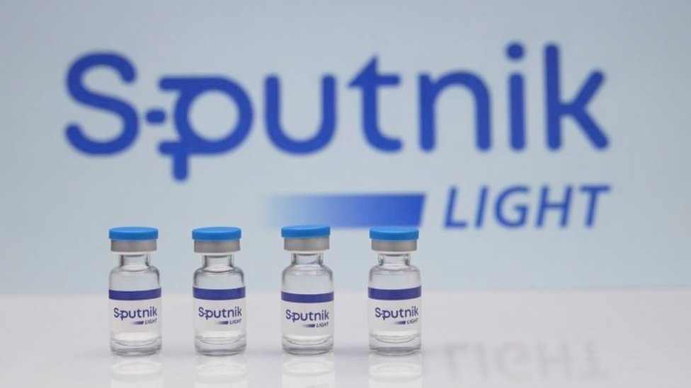 PrensaLatina_cu's tweet photo. Destacan efectividad de vacuna rusa #SputnikLight 🇷🇺💉🦠 frente a #cepaDelta
🧐Más en #PrensaLatina
🌐https://t.co/KISm02DJE1 https://t.co/ySnew86JkN