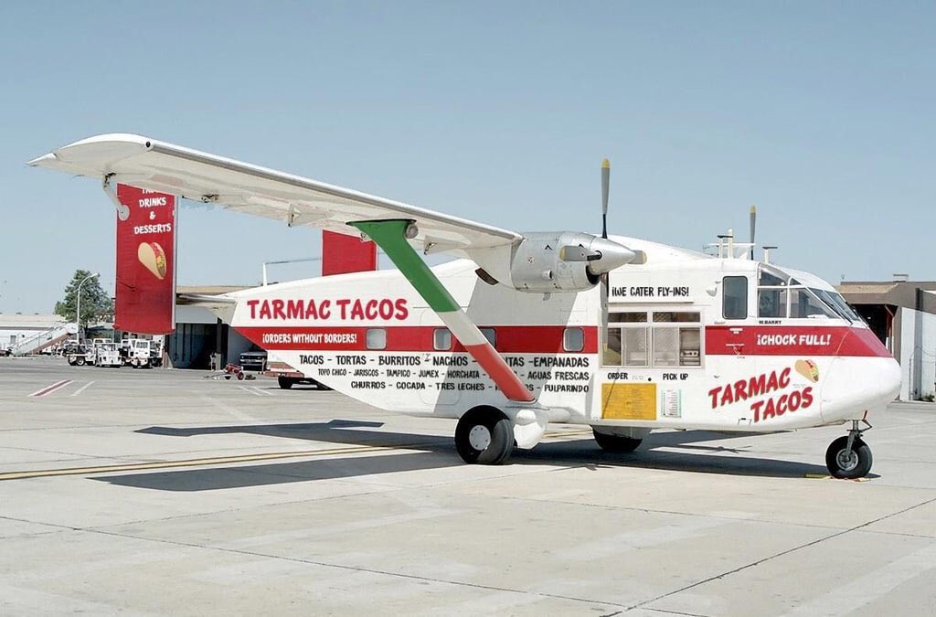 airport_girl's tweet photo. Can’t think of a more appropriate aircraft for #TacoTuesday! https://t.co/UYo9ligqEj