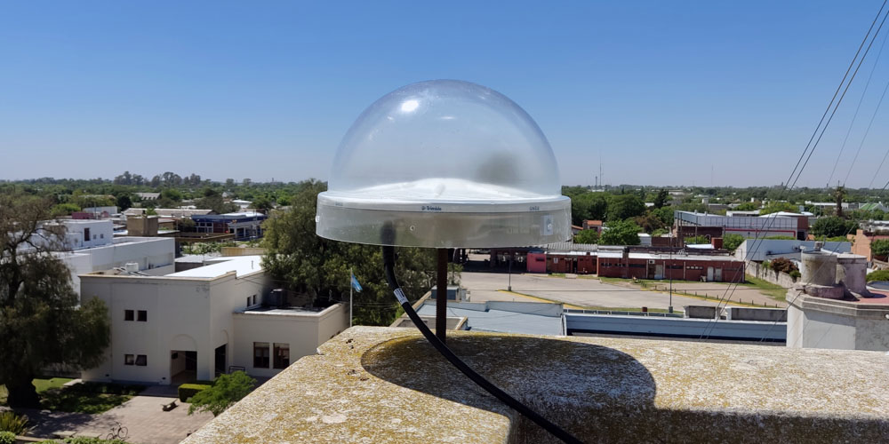 ARGENTINAIGN's tweet photo. RAMSAC - Se renovó estación GNSS permanente en la Ciudad de General Villegas.
+ INFO:
https://t.co/i9eImM5G4Z
@MindefArg
---
#argentina #geodesia #geodesy #agrimensura #ramsac #gnss #estacionespermanentes https://t.co/qQqFQ4mpv3
