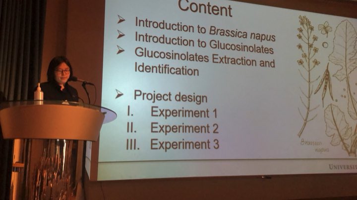 Jingyu Hua <a href="/BiologyatYork/">Biology at York</a> <a href="/UniOfYork/">University of York</a> <a href="/BancroftLab/">Bancroft Lab</a> giving interesting talk on how controlling glucosinolates in B. napus can protect plants from pests 🌱🪳and other diseases 🦠and help to use rape cake for animal feed 🐖🐏🐄