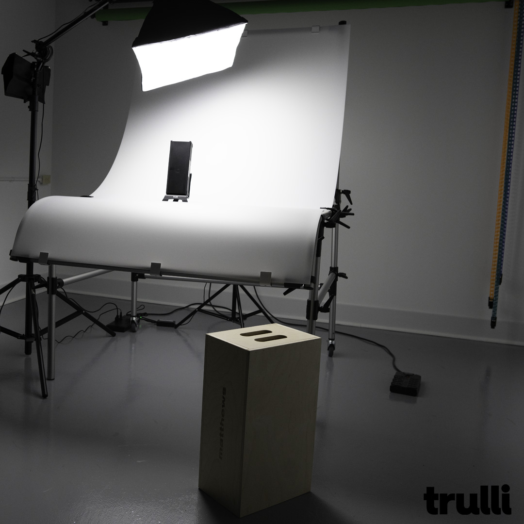 I think one of the best things about having a content studio right at #Trulli headquarters is that we can film whatever, whenever. Let us know if there's something you'd like to see the #JAM5 do, we'd love to show it in action for you!
#photography #videography #trullaudio