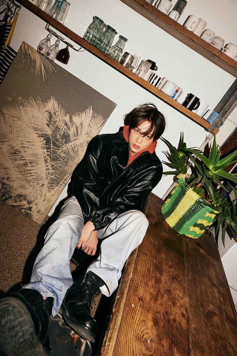 EXO on X: KAI 카이 The 2nd Mini Album [Peaches] - Photo Book Ver. Album  Details 🎧 2021.11.30. 6PM KST #카이 #KAI #엑소 #EXO #weareoneEXO #Peaches   / X