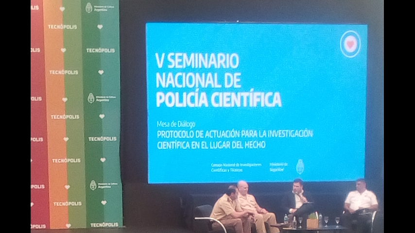 La Preciada Presencialidad.!! 👏🏻👏🏻 V SEMINARIO NACIONAL DE POLICÍA CIENTÍFICA - Min. Seguridad
