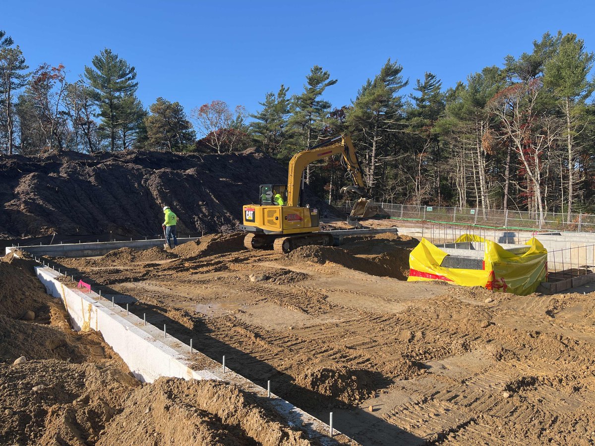 DakotaPartners_'s tweet photo. Work has begun at Woodland Cove in Wareham, MA.
All of the buildings will be constructed using #PassiveHouse design principles and each individual unit will contain Energy Star appliances to ensure high-energy efficiency year round #DakotaDevelopments #CreatingHousingThatMatters https://t.co/RkLykSyIYp