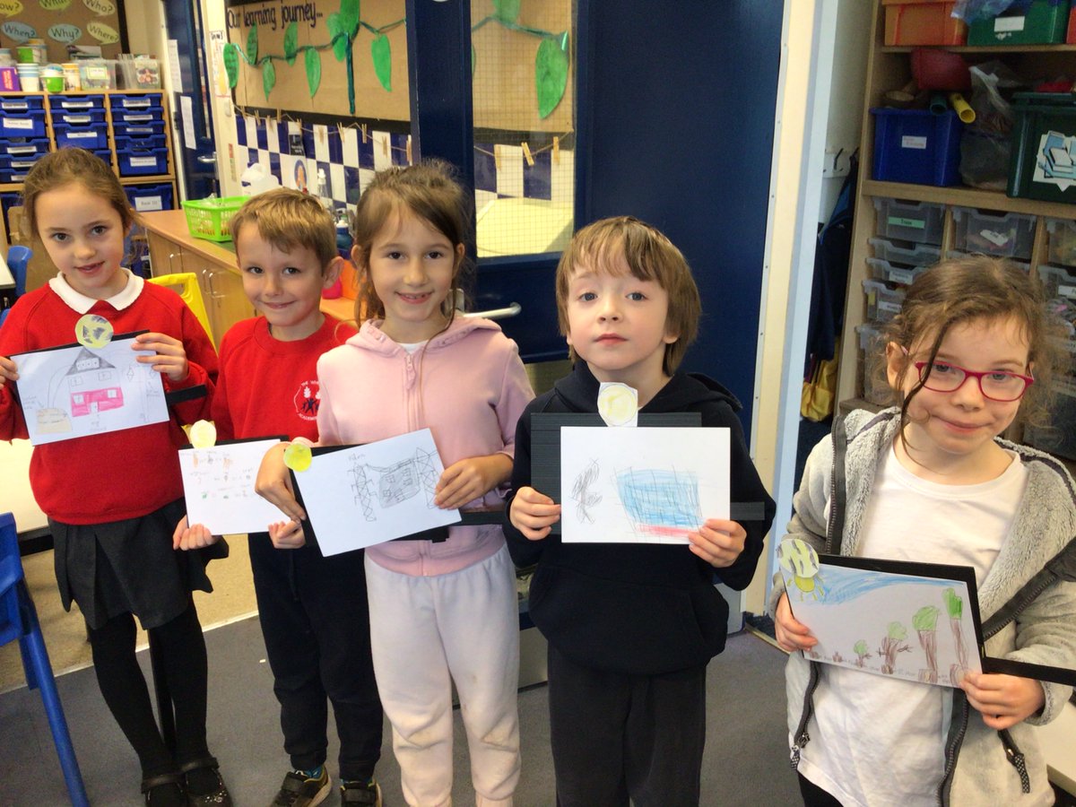 Thank you <a href="/STEMworksUK/">STEMworks</a> for our amazing workshops learning all about the sun as a source of energy. The children also applied their learning to make a working model using linkages and levers. 👏🏽#STEM ❤️💙