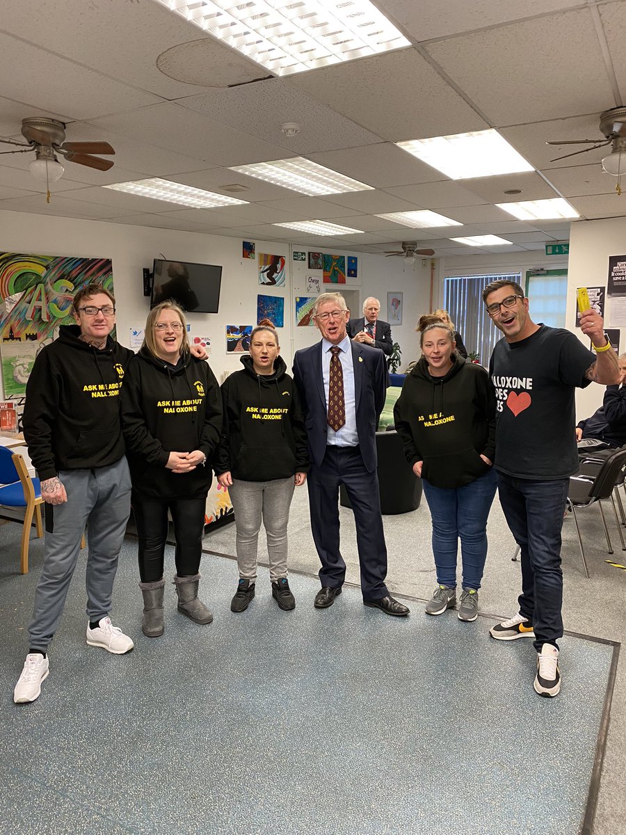 GBMC73's tweet photo. 🤓 Really proud of the #Medway #HOPE #Naloxone #Peers who were amazing today meeting the #Kent #Highy #Sheriff @OpenRoad_WR @ABetterMedway 💛

👉🏻 Spoke so well using their #lived #experience to highlight the issues being faced by #pwud 💛 

Mint work peer led happening in #Medway https://t.co/UmfVw2oLaq