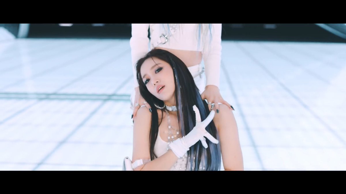 Diadem 🌻 tweet media