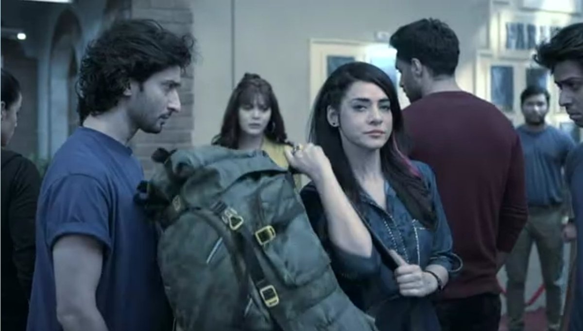 XSparklee_x's tweet photo. Monu 😭😭😭 frustration....she tried her best but couldn't stop Koel 

[#Kaveripriyam #Ziddidilmaanena] https://t.co/eU0Y8e21Q4
