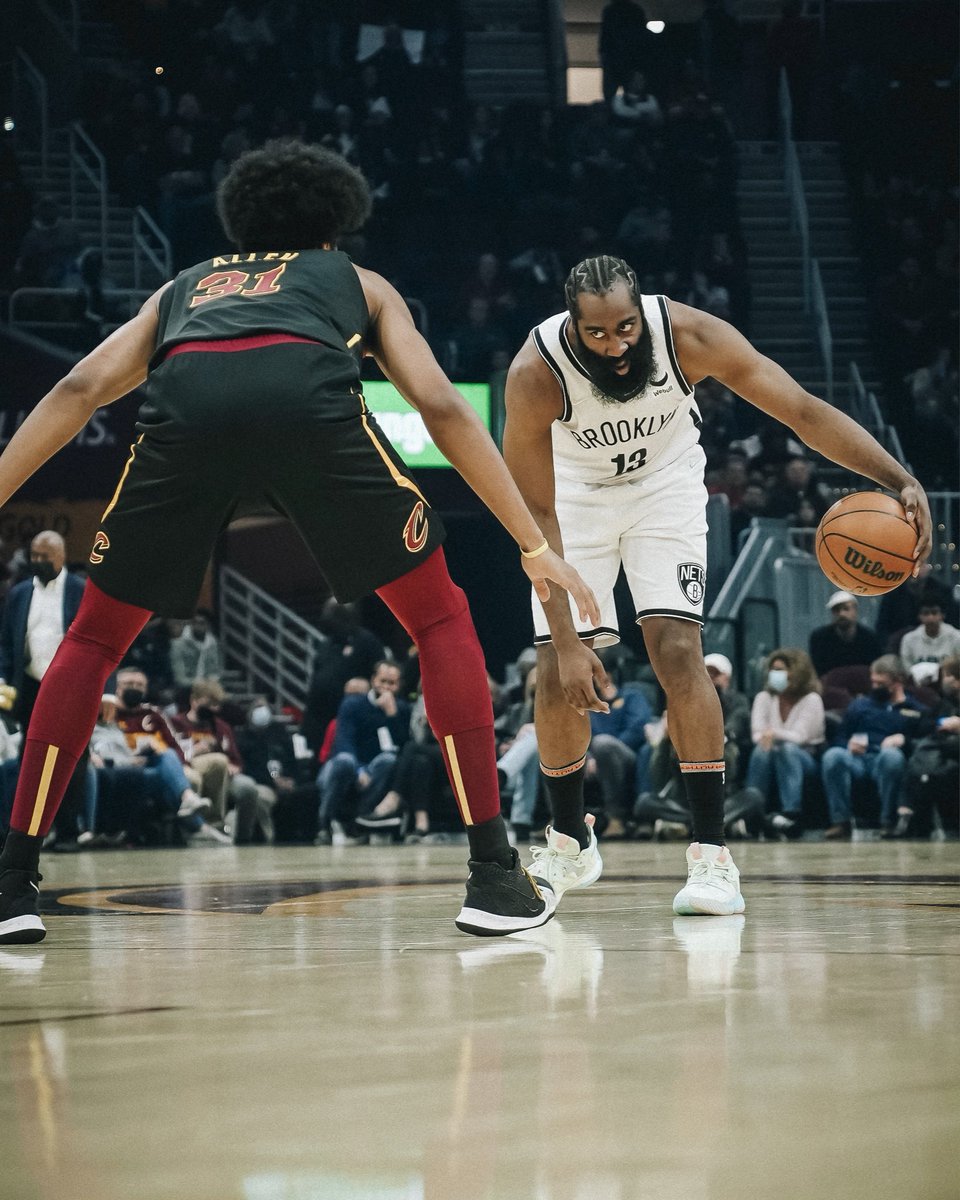 JHarden13's tweet photo. https://t.co/vryM45NDVW