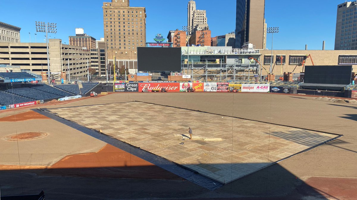 Toledo Mud Hens tweet media