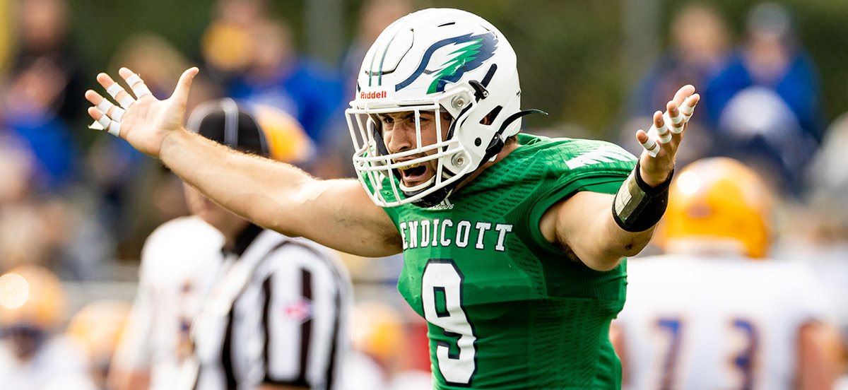 ECGulls's tweet image. FB: Tim Russell Named To NEFWA Division II/III All-New England Team 

STORY ➡️ bit.ly/3kYclVR 

NOTES
* 4th postseason award so far this year