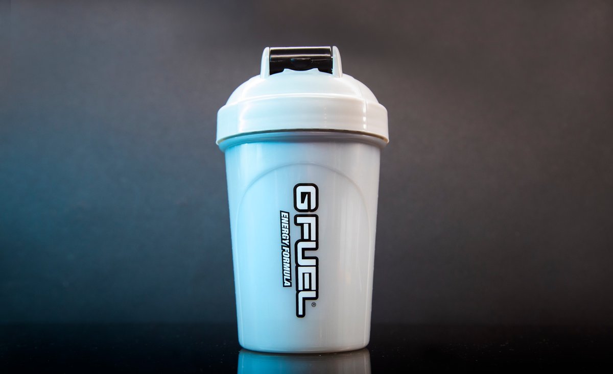 GFuelEnergy's tweet photo. 🖤 "𝐋𝐈𝐊𝐄 + 𝐑𝐓" to enter to win a BRAND-NEW, LIMITED-EDITION, CHESS GRANDMASTER @GMHikaru-inspired "SHAKE N' MATE" #GFUEL Starter Kit! Picking 2 winners on Thursday to celebrate today's launch! CHECK MATE! 

🛒 𝐆𝐄𝐓 𝐘𝐎𝐔𝐑𝐒: https://t.co/pXZ9rLSfSa https://t.co/dD9eDF1cvf
