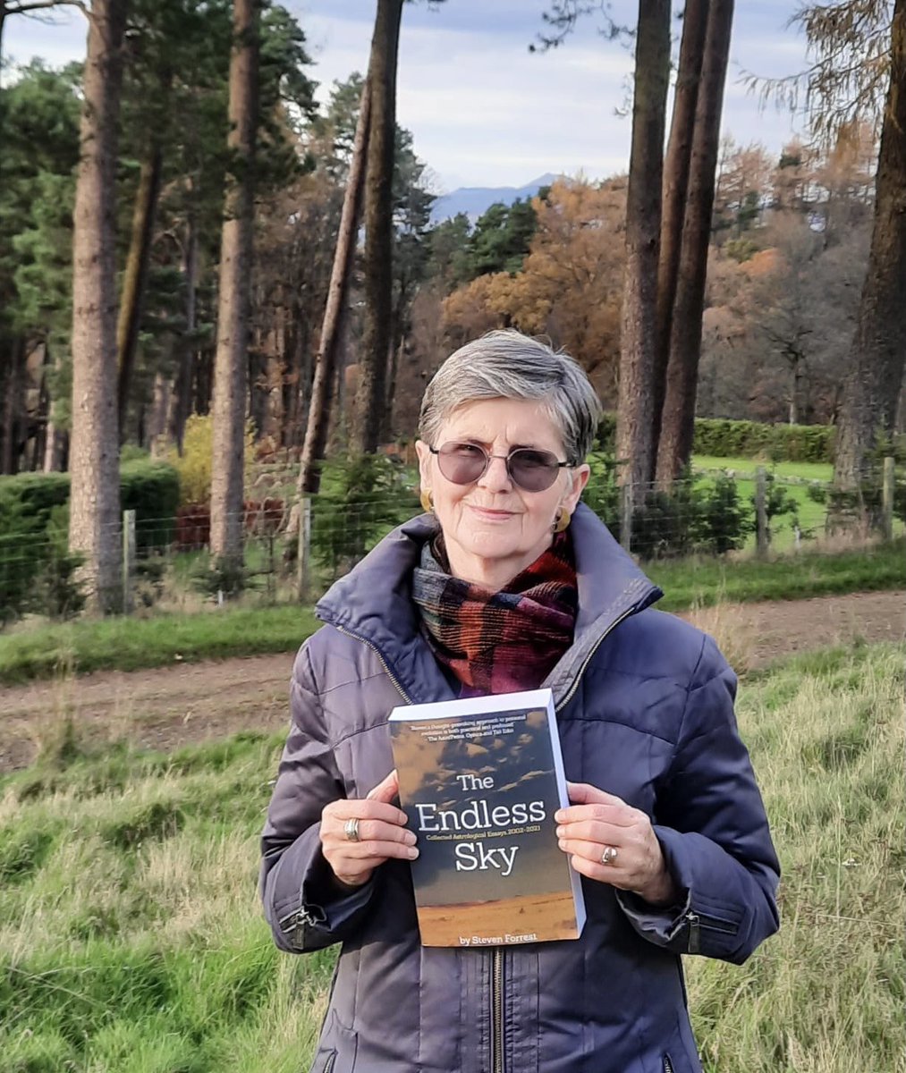 annewhitaker's tweet photo. Just started reading this essay collection by USA master astrologer Steven Forrest. Loving it already!#stevenforrest #annewhitaker #writersofinstagram #astrologywriters https://t.co/RClr1b4J9F