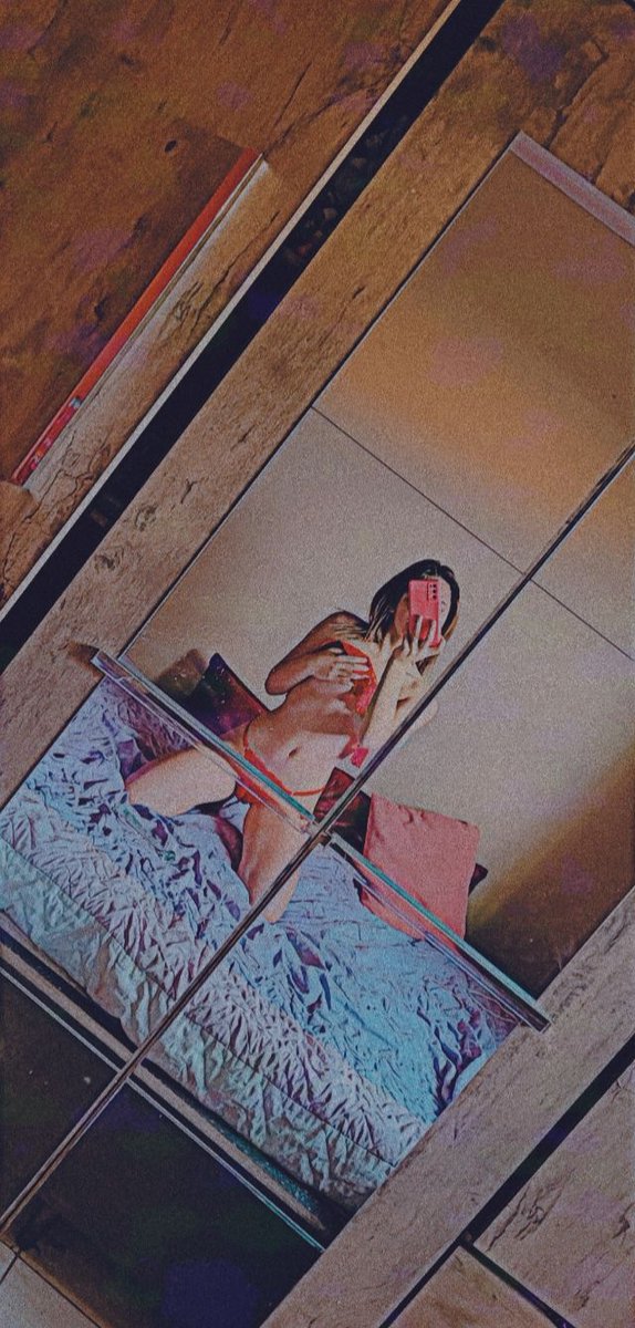 safadinhalitte's tweet photo. Hmmm ent vocês ainda não compraram meus packs? 
estão perdendo hein 
#gostaria #porno #packs18anos https://t.co/6mWgYOfC3Q