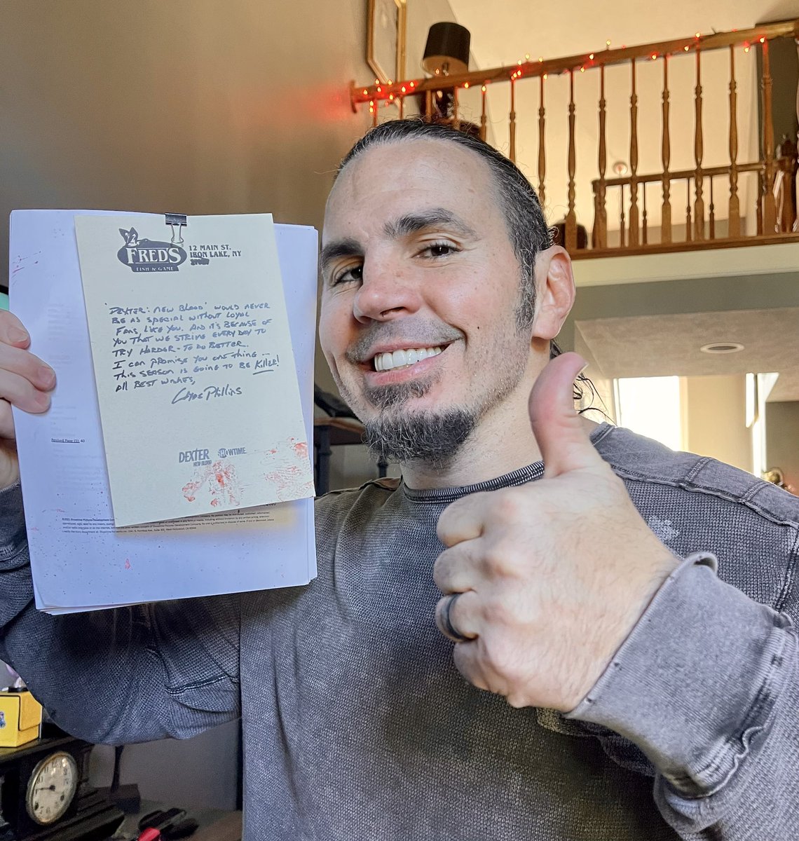 MATTHARDYBRAND's tweet photo. Thank you for this absolutely WONDERFUL gift, @SHO_Dexter! #DexterNewBlood E1 was fantastic, so it’s really cool to have the script. Everyone has killed it in the first 3 episodes, congrats. Thank you for providing me with such incredible entertainment over the years. https://t.co/vX6ltFxKZp