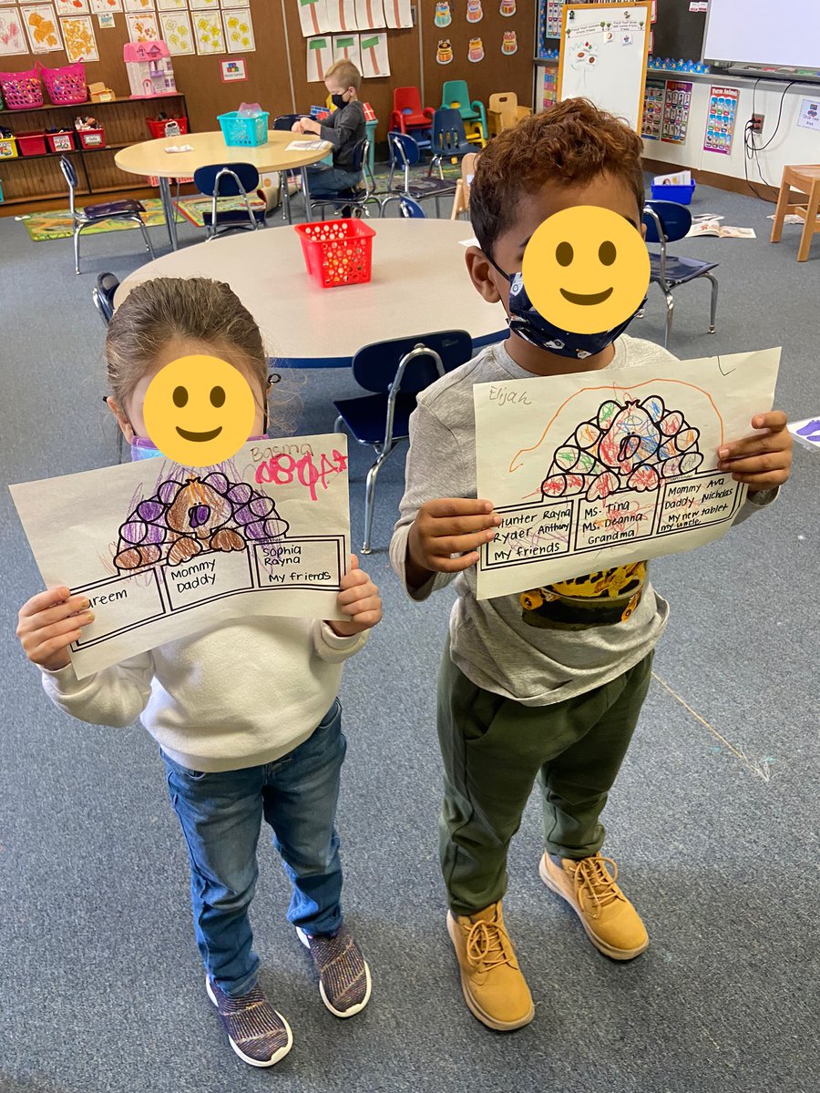 MrsF_MtView's tweet photo. Preschool has so much to be thankful for this year! We enjoyed talking about what we liked on our thanksgiving plate! Happy Thanksgiving! 🦃♥️@MtView07836 https://t.co/vclpyFtKRJ