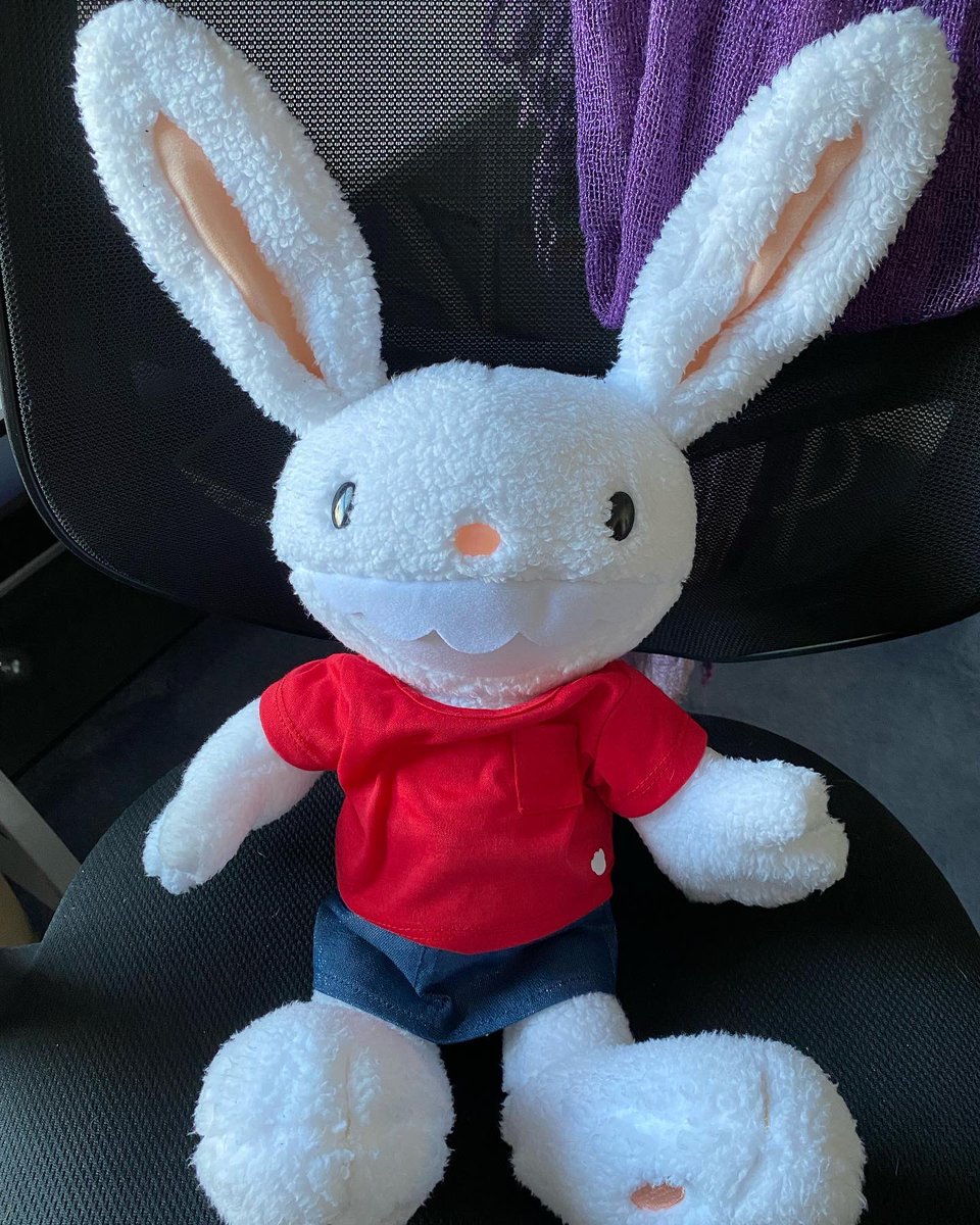 BrianaRod0709's tweet photo. Finally got Max some clothes.
#SamandMax #maxplush https://t.co/YwLSIGPjxw