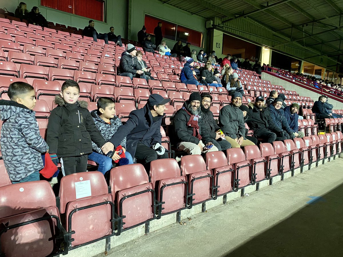 FfdIrons's tweet photo. Let’s blow the O’s away and gets some points tOday @FfdIrons @WeAreTheFSA @FfdIrons @SUFCOfficial https://t.co/AQnVjrbn25