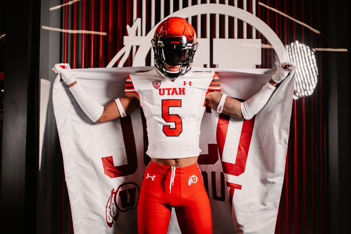 moses4x's tweet photo. Amazing time in Salt Lake city!❤️Thanks for having my family and I.  @GiannaColosimo @AaronAmaama @RBlechen @JolieAleUTAH @JUCOFFrenzy @JuCoFootballACE #JUCOPRODUCT https://t.co/jNtDCzIF0h