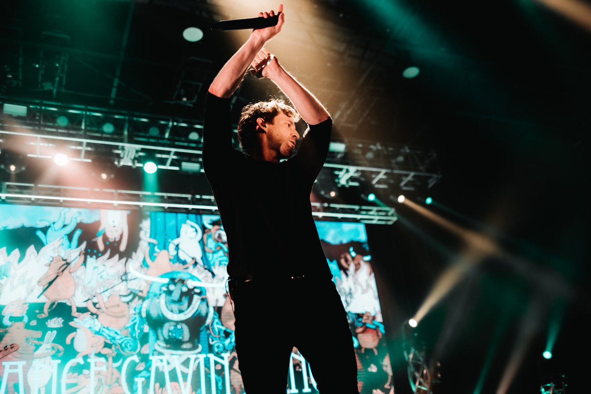 Rise Records tweet media