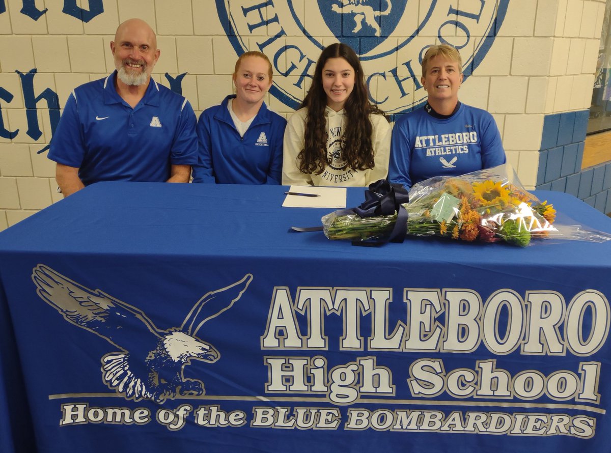 Congratulations Meg Gordon on officially signing your NLI letter to <a href="/SNHUWBB/">SNHUWBB</a>  #Sheisbluepride @AboroPrincipal @mhoule32  <a href="/CoachBriB/">Bri Bracken</a> <a href="/HockomockSports/">HockomockSports</a> <a href="/GlobeSchools/">Boston Globe Schools</a> <a href="/SunChronSports/">Sun Chronicle Sports</a> <a href="/BosHeraldSports/">Boston Herald Sports</a>