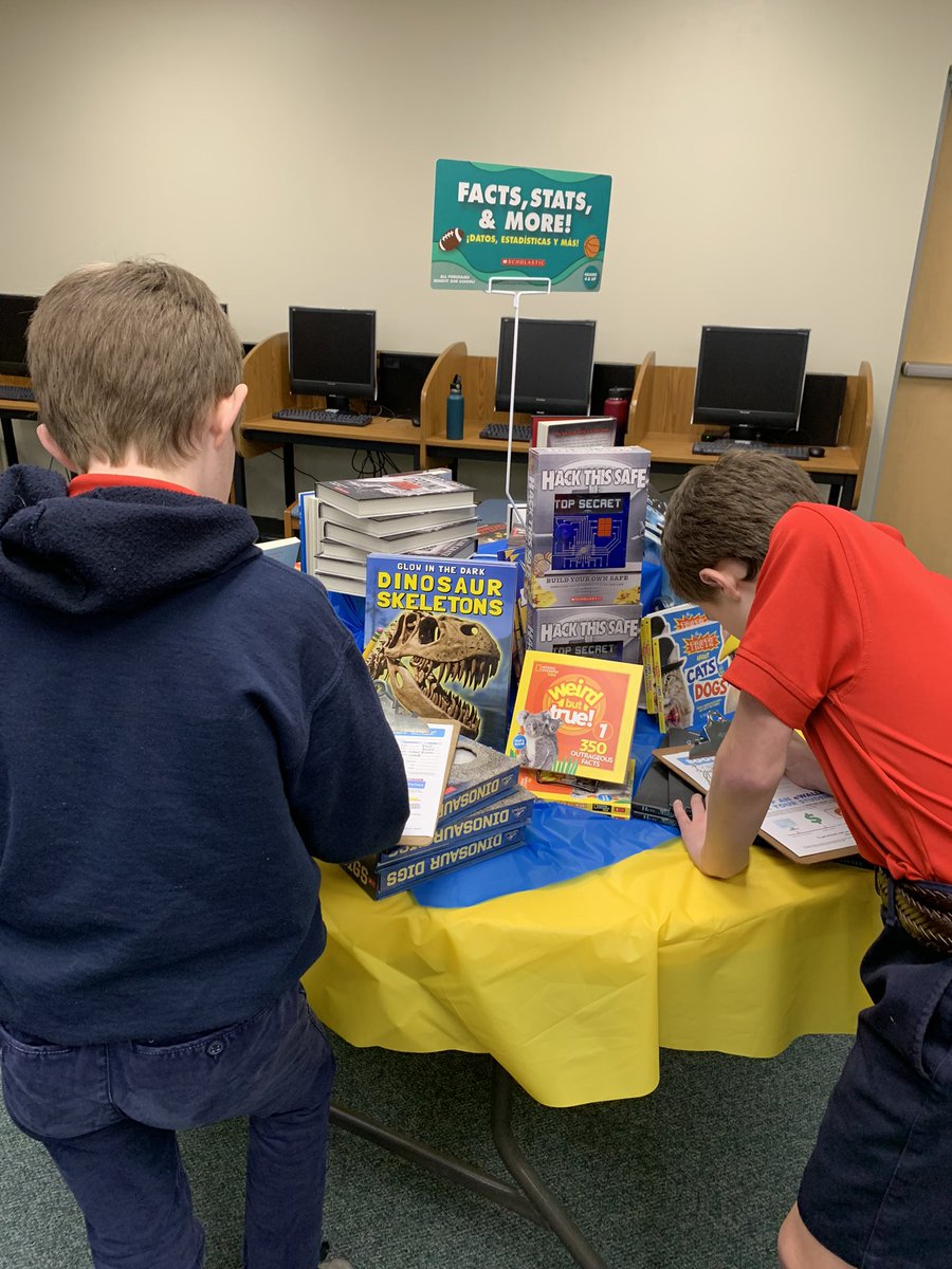 Book Fair Wish List time! #BooksBringUsTogether #BookJoy <a href="/Scholastic/">Scholastic</a> 📚