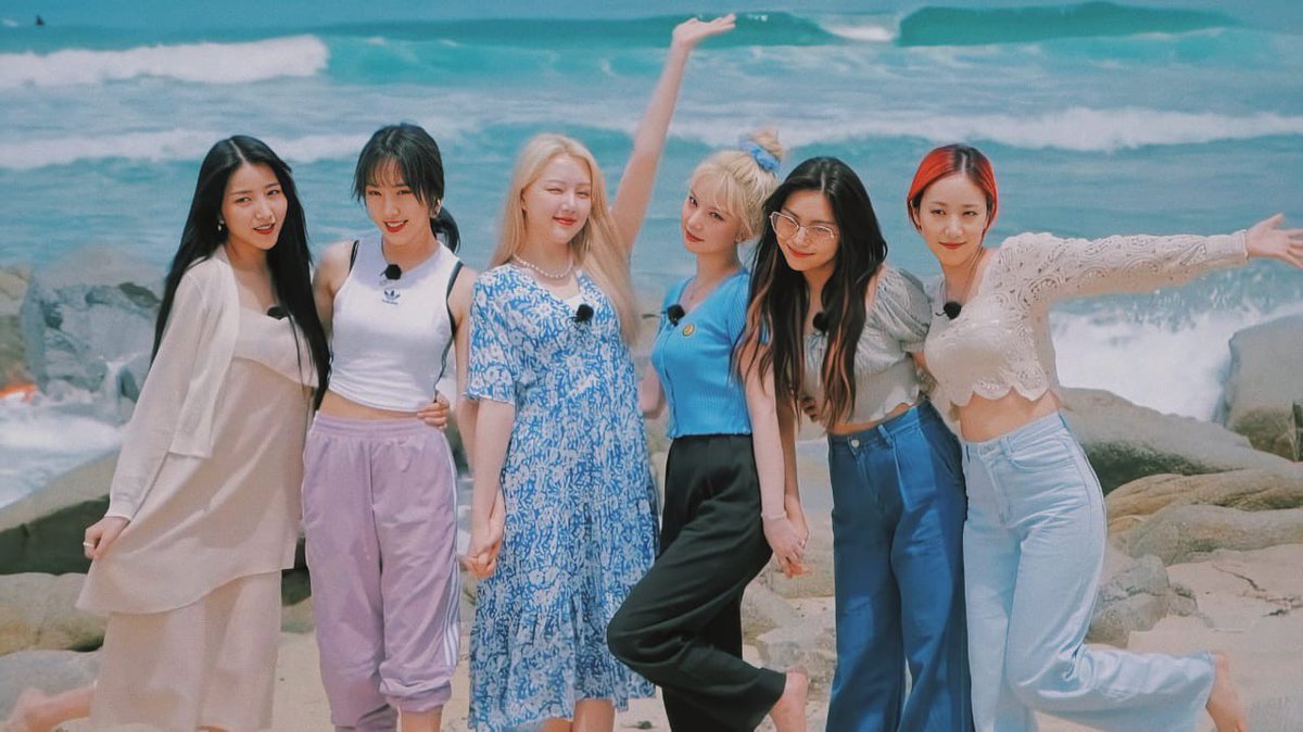 𝔹𝕠𝕟⁶ tweet media