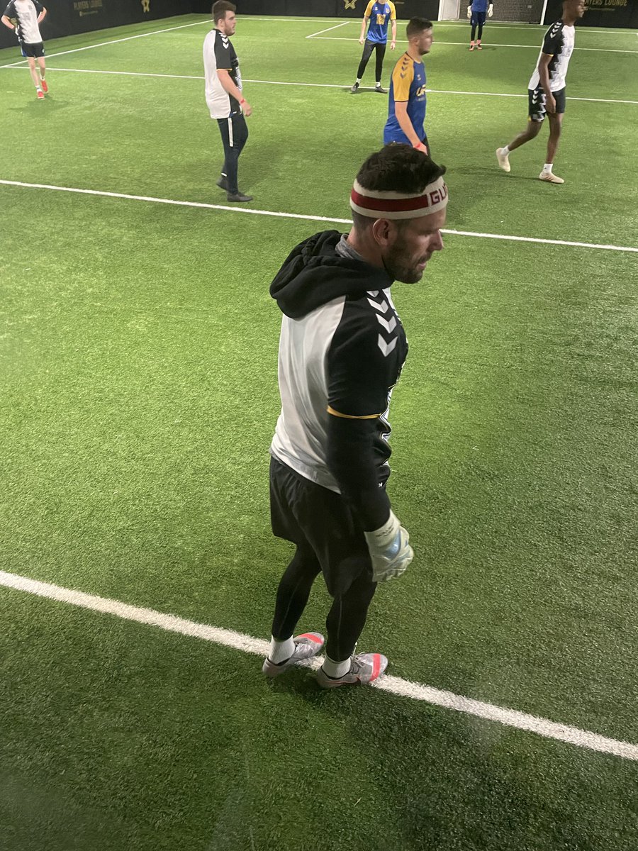 hashtagutd's tweet photo. The GoPro is behind the goal and @BenFoster is on!
🚨LIVE!
https://t.co/HcMAce6PyY
#24MO https://t.co/4YP0mDcMql