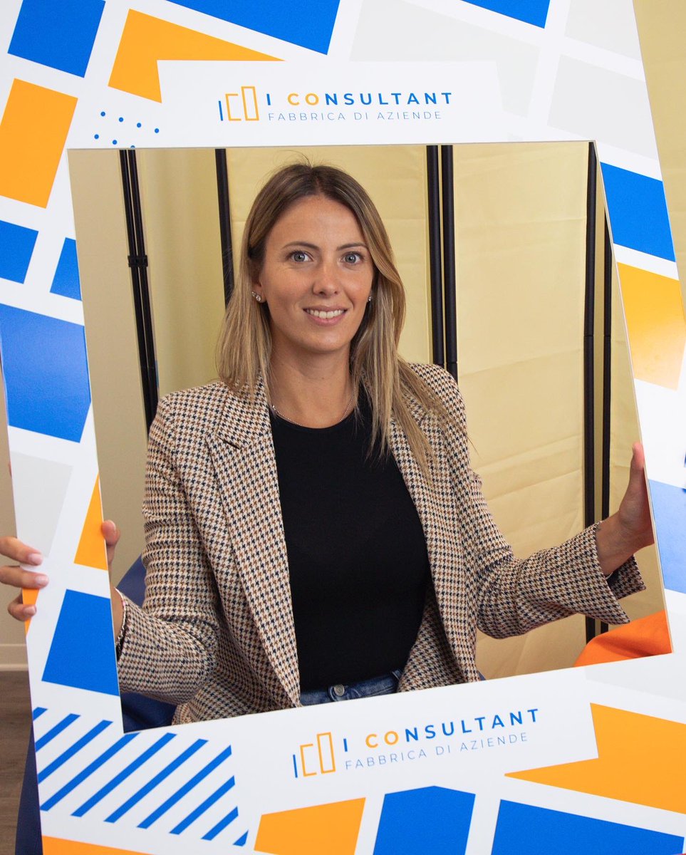 MariaMasini11's tweet photo. 📱#SocialMediaDay -Il 1° evento formativo in Toscana verticale sul #socialmediamarketing .

👩🏼‍💻Grazie per avermi invitata come speaker per raccontare la mia esperienza professionale in questo campo!

💡E' stato un piacere condividere spunti, idee e...svelare qualche aneddoto! https://t.co/nIw0ybRudf