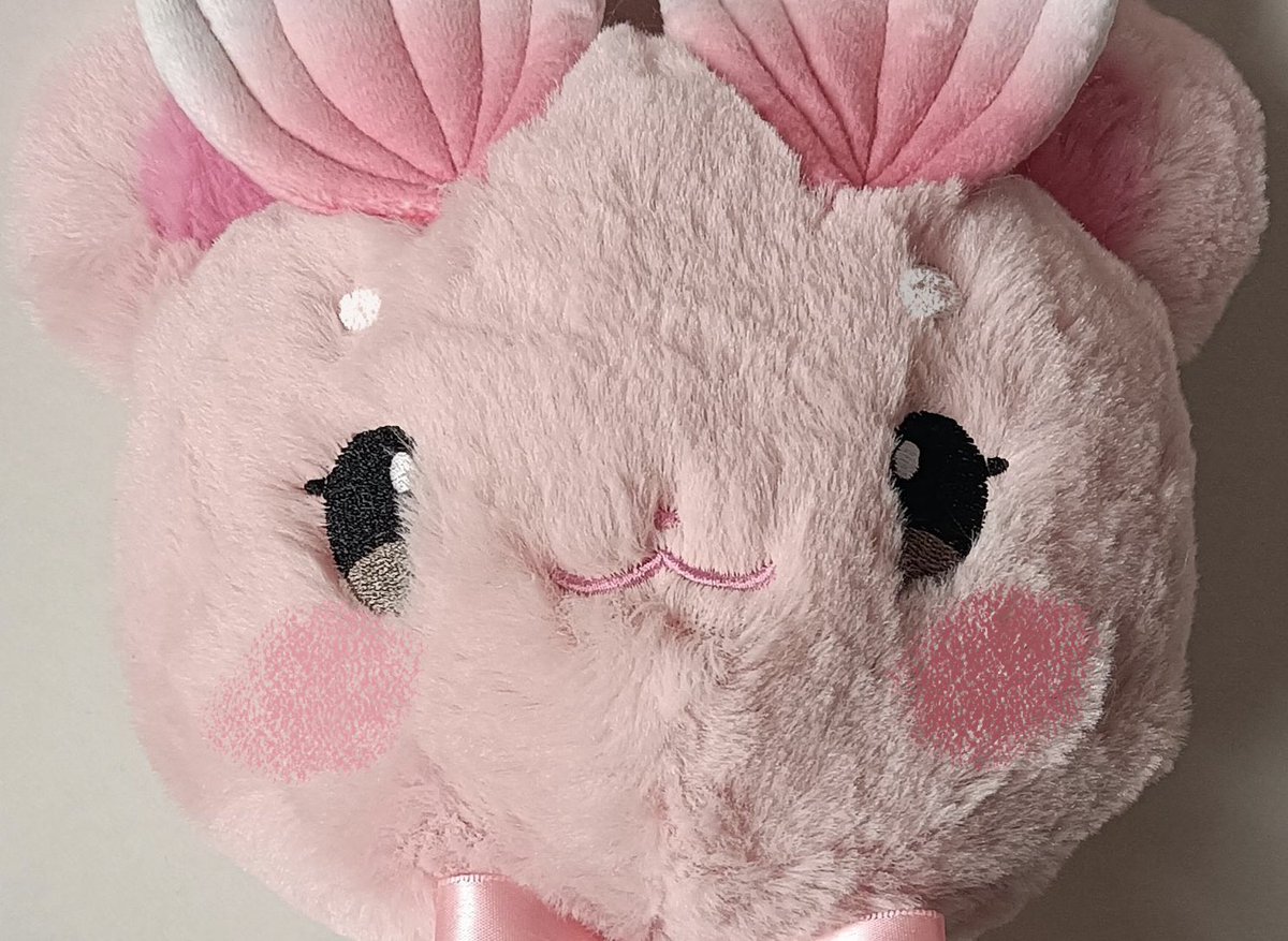 LumicheeShop's tweet image. Some mousemoths in progress for 2022!! Excited for some new colors!

As always, you can see full images, all progress pictures, and design ideas by joining my patreon for only $1 a month! Link in thread below!