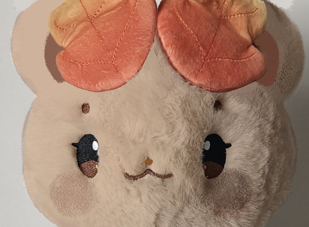 LumicheeShop's tweet image. Some mousemoths in progress for 2022!! Excited for some new colors!

As always, you can see full images, all progress pictures, and design ideas by joining my patreon for only $1 a month! Link in thread below!