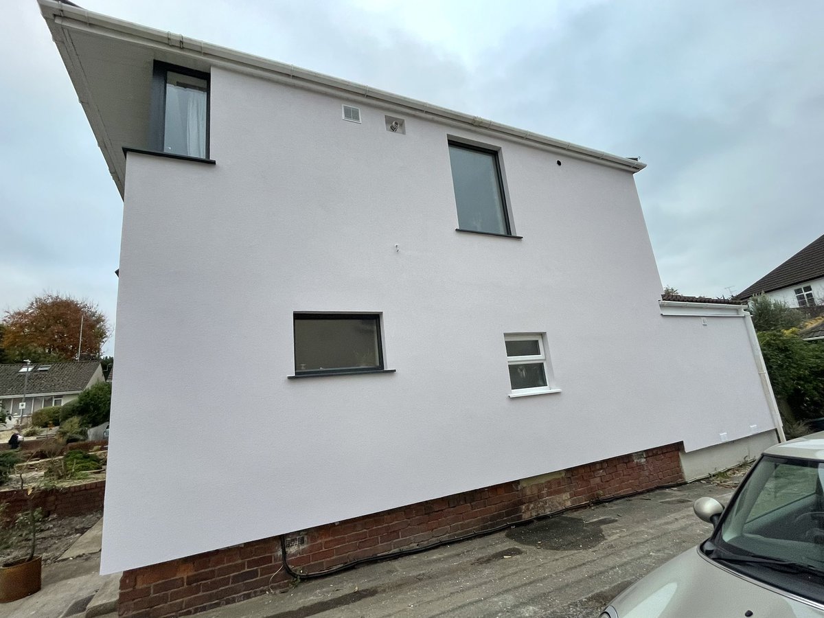 Scott_TRS's tweet photo. Job completed in Bromley Heath full 90mm Insulated silicone system @ewipro all supplied by @ewibristol. #EWI #Render #bristolrender #bristolrenderers #TRS TRS - The Rendering Specialists https://t.co/OEpTepPXjF