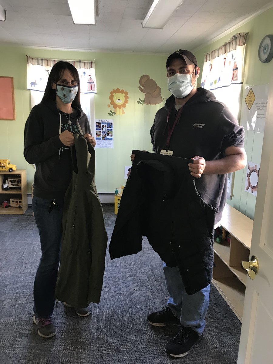 ValuingChildren's tweet photo. Thank you to Vanpool for their donations of coats, hats, and mittens for families in the North Quabbin! #Vanpool @MassEarlyEdCare @trust4kids https://t.co/zvSE5dBYYb