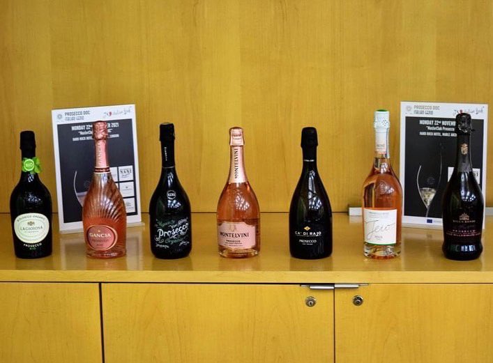 UK Sommelier Assoc. (@uksommeliers) on Twitter photo Great event yesterday with <a href="/ProseccoDOC/">Prosecco DOC</a> and Chef Enzo Oliveri. Prosecco rosè is a must try and a joy to pair with food! Great event yesterday with <a href="/ProseccoDOC/">Prosecco DOC</a> and Chef Enzo Oliveri. Prosecco rosè is a must try and a joy to pair with food!