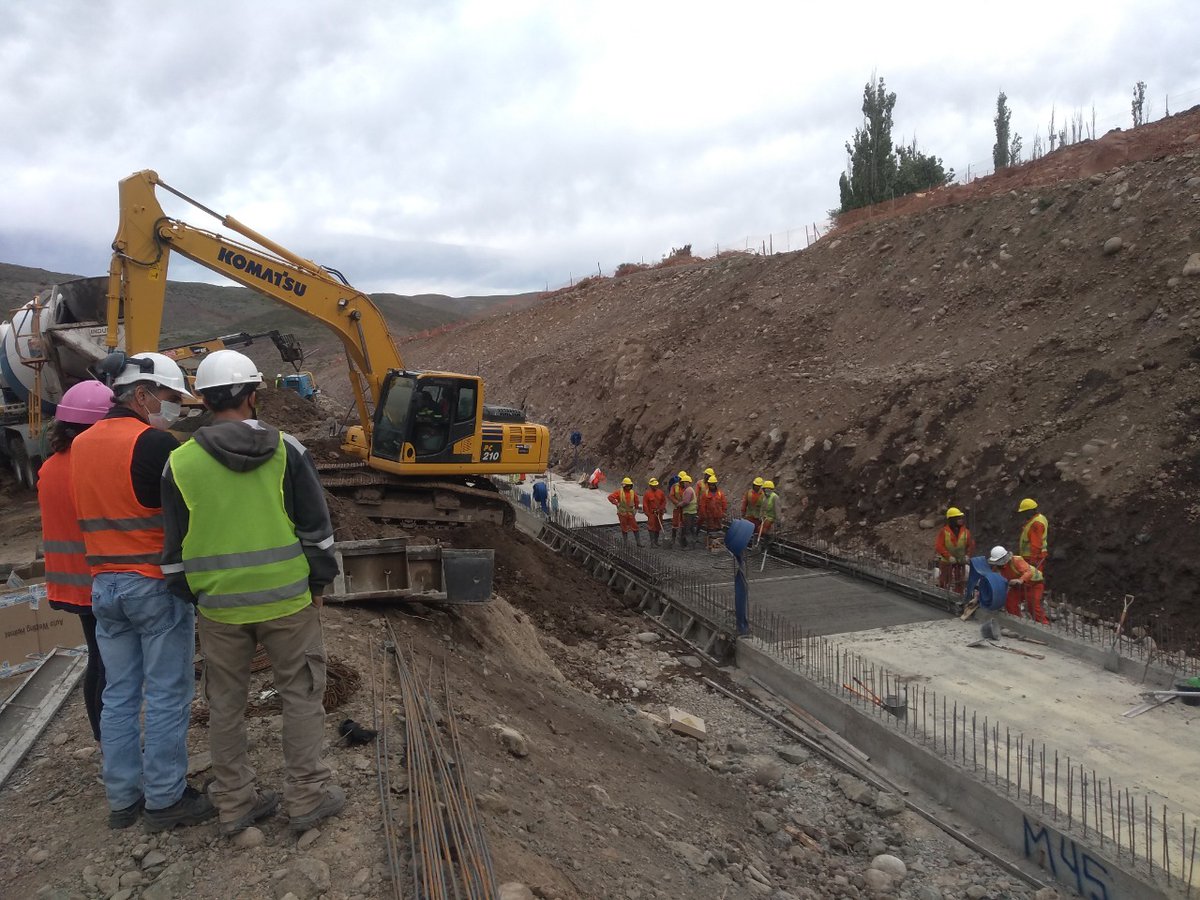 OmarGutierrezOk's tweet photo. Además, estamos desarrollando el aprovechamiento multipropósito Nahueve, una central hidroeléctrica de 4,5 MW que mejorará el servicio eléctrico de la zona norte y ampliará las áreas de riego en producción. #JuntosPodemosMás https://t.co/DWizcrLaqm