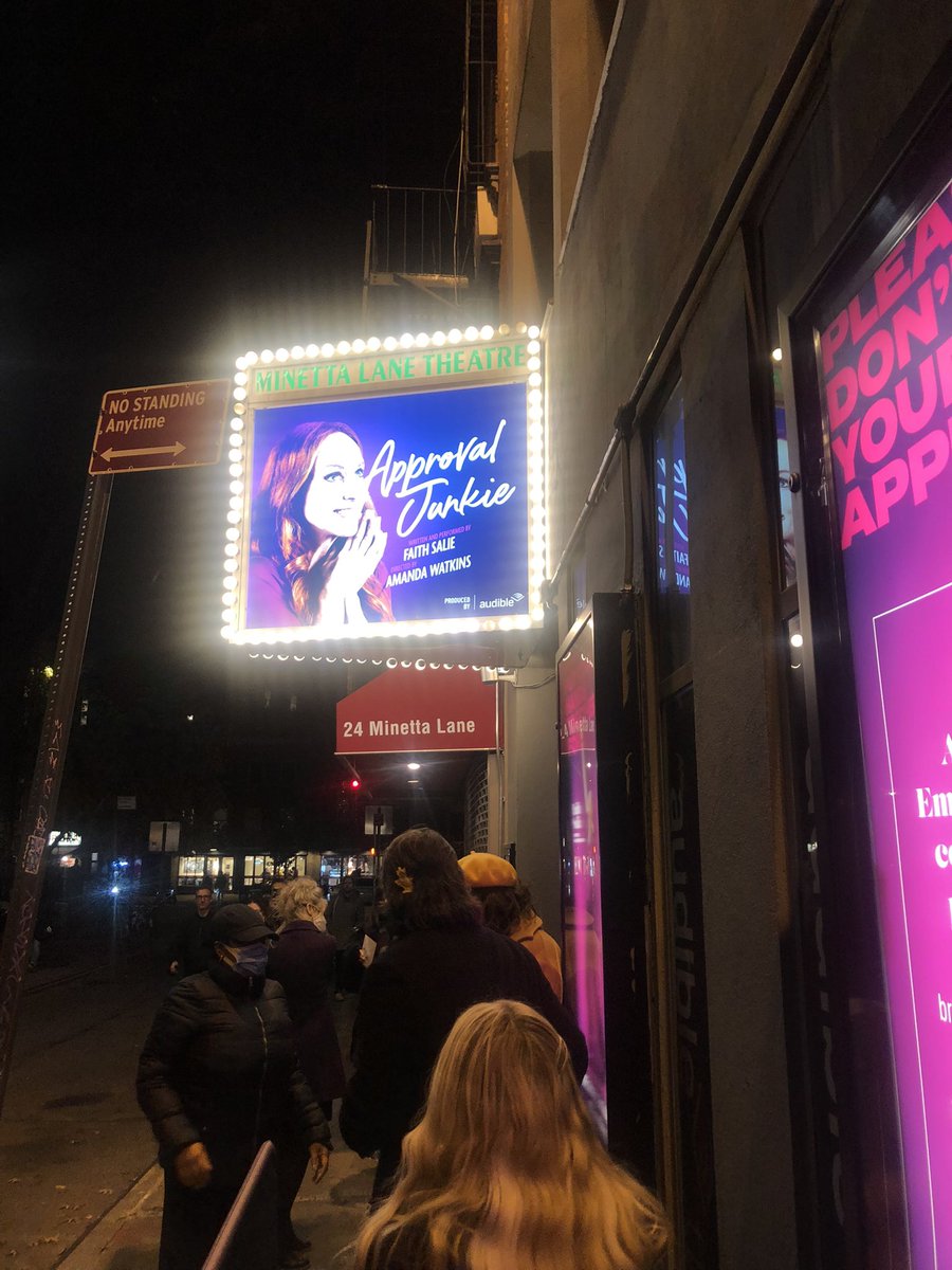 Such a wonderful night enjoying the poignant, vulnerable and funny @Faith_Salie’s performance of “Approval Junkie” last night at the Minetta Theater in NY. 

If you’re in NY pls go check it out! #ApprovalJunkie