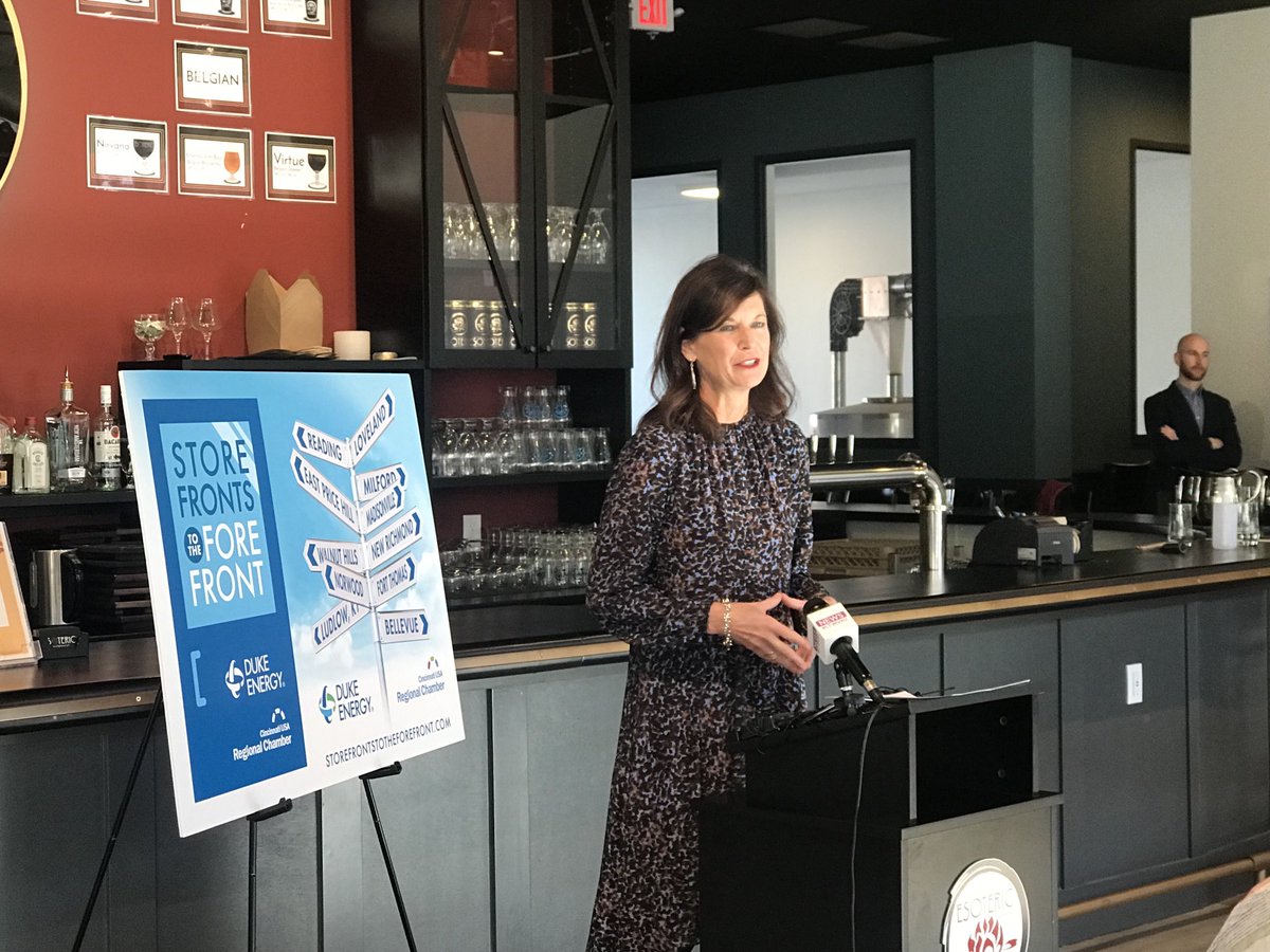 Excited to have ⁦<a href="/DukeEnergy/">Duke Energy</a>⁩ ⁦@DE_OHKYPres⁩ on hand for kickoff of ⁦<a href="/CincyChamber/">Cincinnati Regional Chamber</a>⁩ collaboration for the #storefrontstotheforefront program supporting small businesses in region.