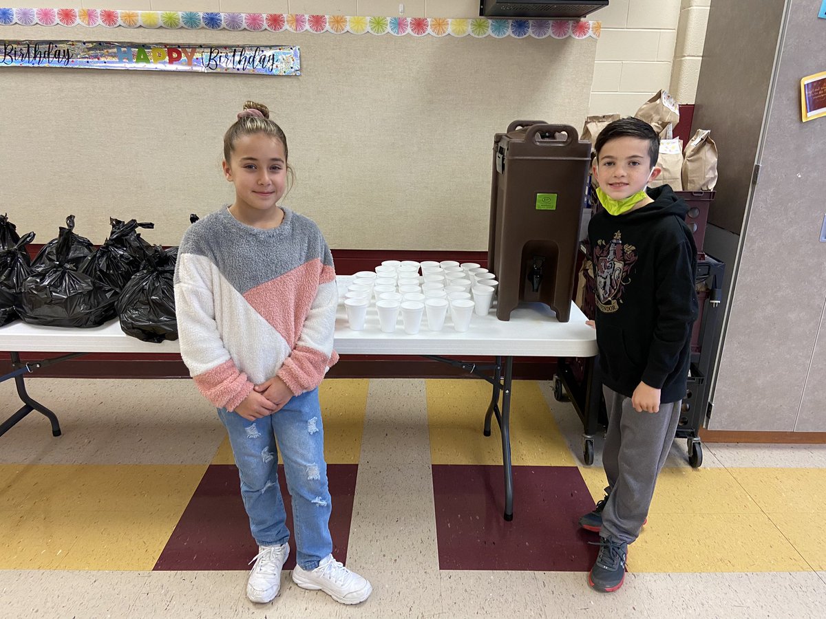 WV_Wildcats's tweet photo. Thank you Avon Lake Safety Personnel for all you do for our community. Westview Student Council was happy to host you for breakfast and provide goodie bags this morning. #ALexcellence #westviewpride #AvonLakeFire @AvonLakePolice https://t.co/FEjebXjiwB