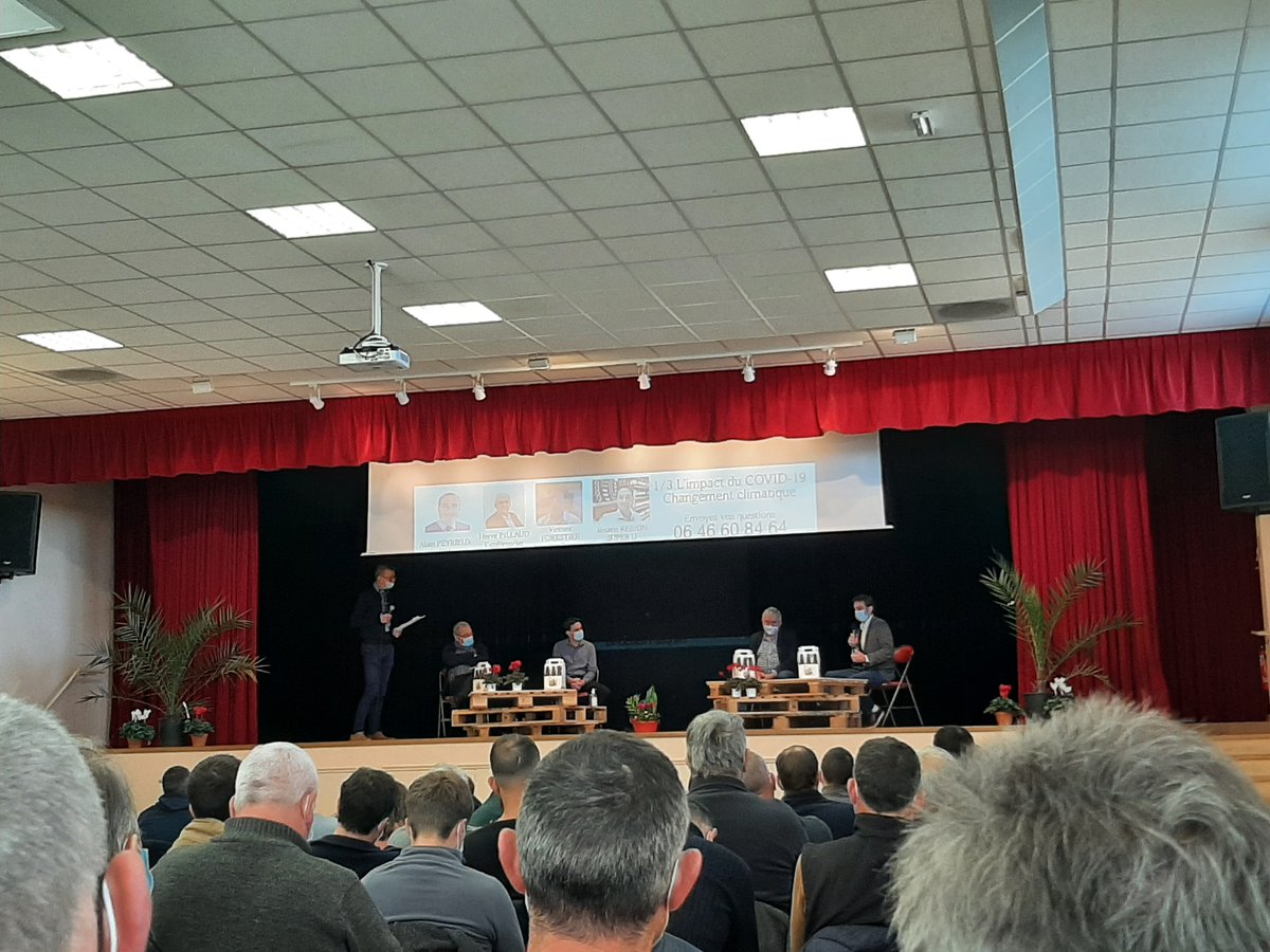 NegocePohu's tweet photo. Fin d'une belle journée constructive avec nos clients agriculteurs et des acteurs de ce milieu.😃

Merci à nos clients agriculteurs et nos différents intervenants pour ces échanges.
@Herve_Pillaud Mr Peyrieux @Groupe_ESA  Mr Rebion @ULesCommercants Mr Forestier @pasquier_fr https://t.co/WjklyJ58pQ