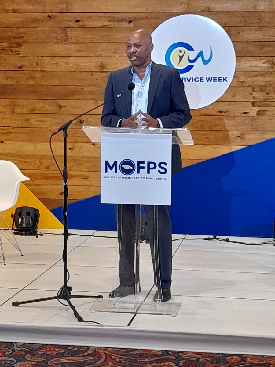 MOFJamaica's tweet photo. Gary Campbell @MSETGovJM spoke about Government ICT-related projects which have been launched. These include MyHR+, GovNet, National Broadband Project and Electronic Health Records.

#CSWPublicForum 
#AnchoringTechnology
#CSW2021
#MOFPSServiceExcellence https://t.co/HvPu3EibVm