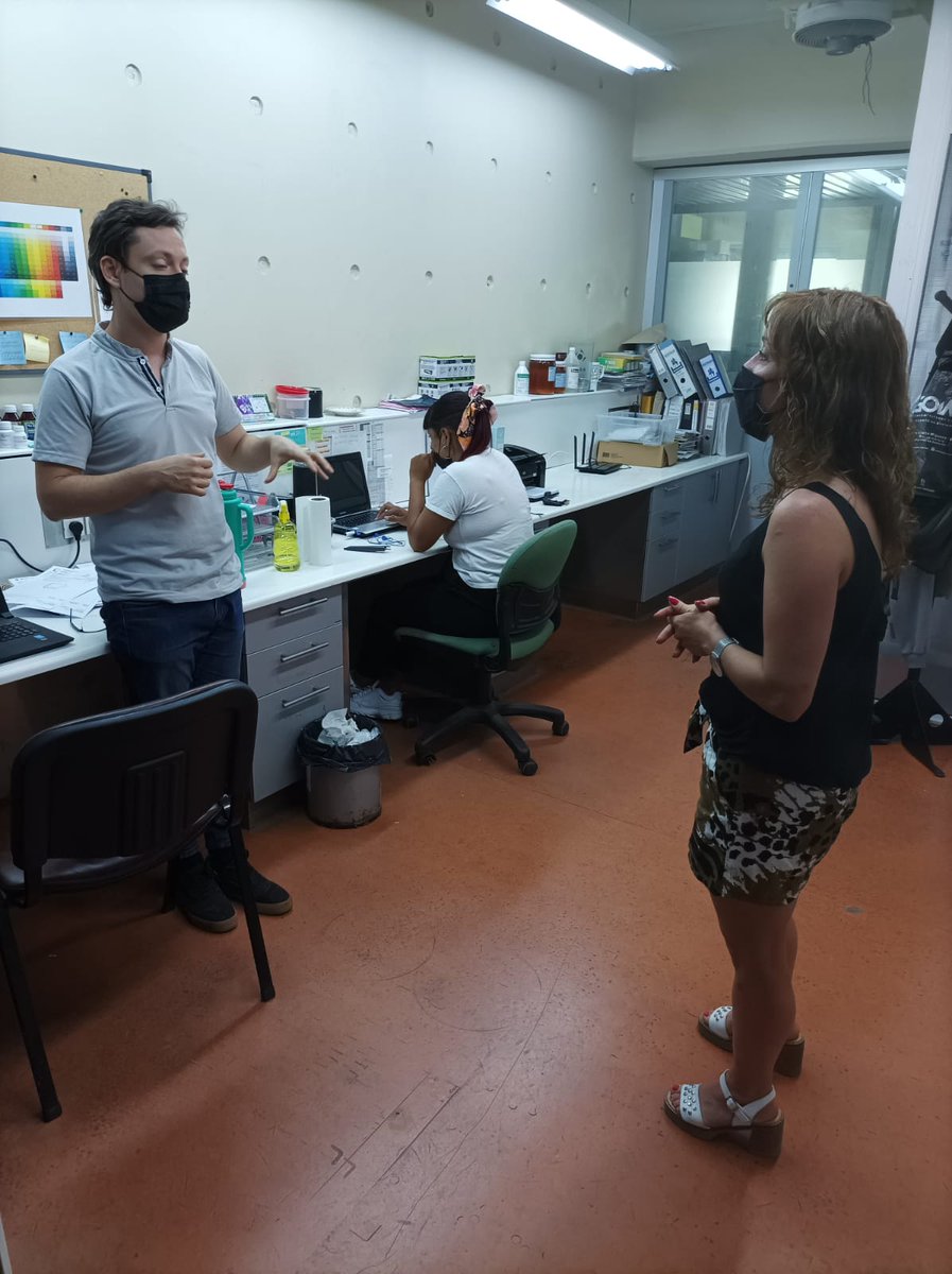 PTLCSAPEM's tweet photo. #PTLC
📌 Recibimos la visita de @mnoecorvalan Viceintendenta de Puerto Madryn, Presidenta del
@ConcejoMadryn y representante del @ParqueTecMadryn en la #redppar
📌 Visitó la incubadora donde pudo interactuar con las empresas @nanoteksa @Lipomize @Alytix_Biotech y #novartek
💪🏻 https://t.co/AYcAWlKdaC