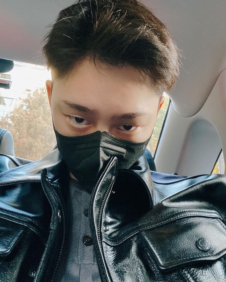 ลุคนี้ต๊าซไม่ไหวแล้วพ่อ แพทอย่าร้าย แค่นี้ก็ชอบจะแย่แล้ว ㅜㅡㅜ