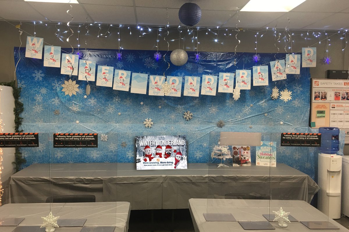 JerryKanabel's tweet photo. 8460 is ready for our WINTER WONDERLAND! Thanks VOA Committee! @MichaelL3008 @ragan_sean @ShowMeShawnD196 @Melissa_DHRM196 @CampSweenScott https://t.co/Jc4irmb21m