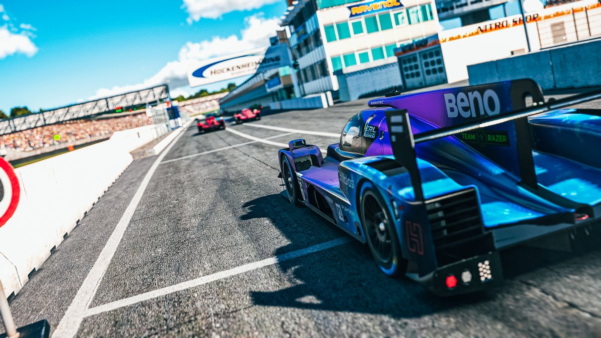 Last round tonight in the <a href="/vcoesports/">VCO 🕹🏎</a> ProSim Series! I'll be sharing the <a href="/WilliamsEsports/">Williams Sim Racing</a> <a href="/MOBIUZGamingEU/">BenQ MOBIUZ Gaming Europe 🇪🇺</a> car with <a href="/BradleyPhilpot/">Brad Philpot 🏎🏁</a> again 🏎️

We'll be racing at <a href="/sebringraceway/">Sebring International Raceway</a>, watch live at 19:00 CEST:

📺twitch.tv/vcoesports
🎥 v-c-o.info/Round4Live

#WilliamsEsports