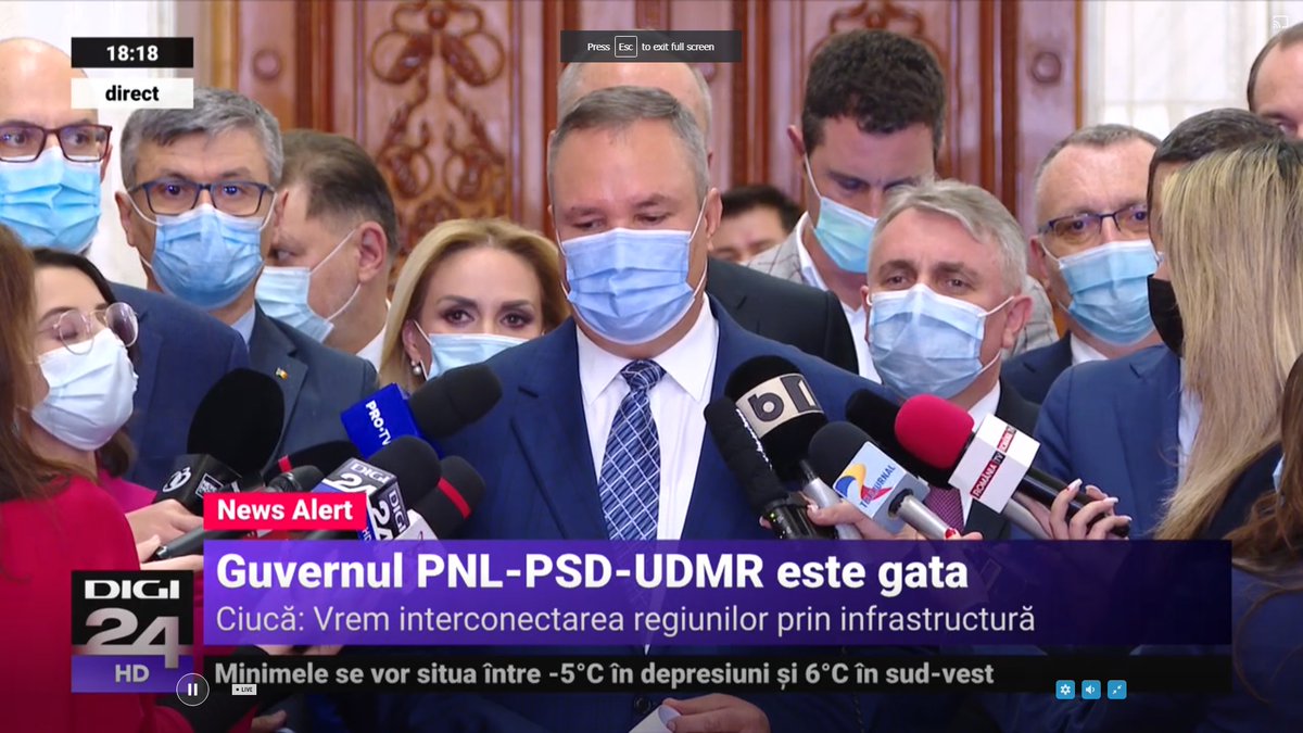 dragoscoriolan's tweet photo. O, the horror! S-a nascut gaina cu trei capete; sobolanul cu trei coaie; broasca cu trei limbi. https://t.co/9tqvDw7Iu7